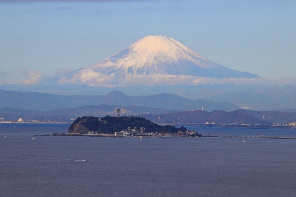 江の島と富士山