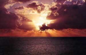 夕暮れの海